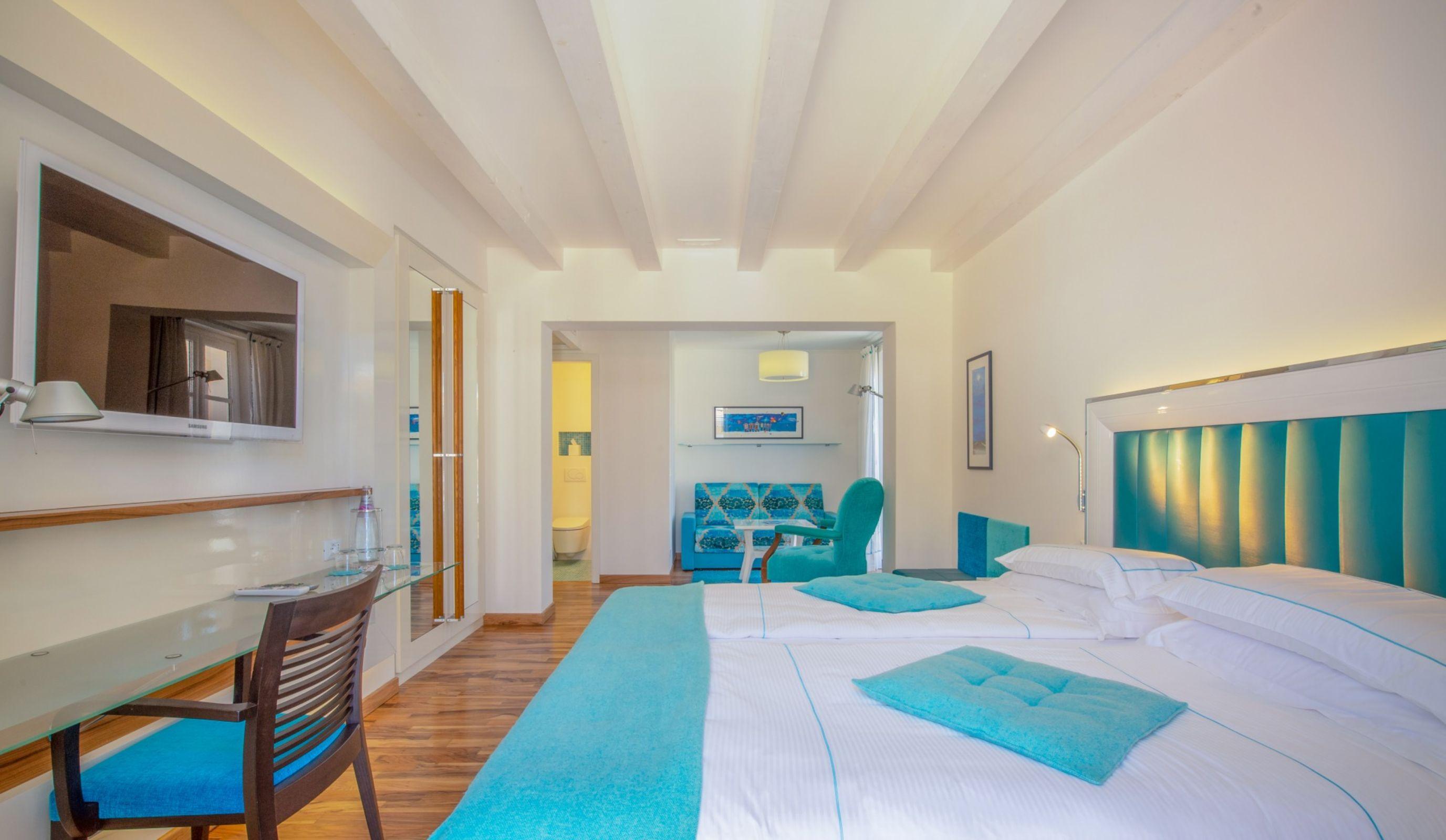 Piccolo Grand Hotel بيتسو المظهر الخارجي الصورة
