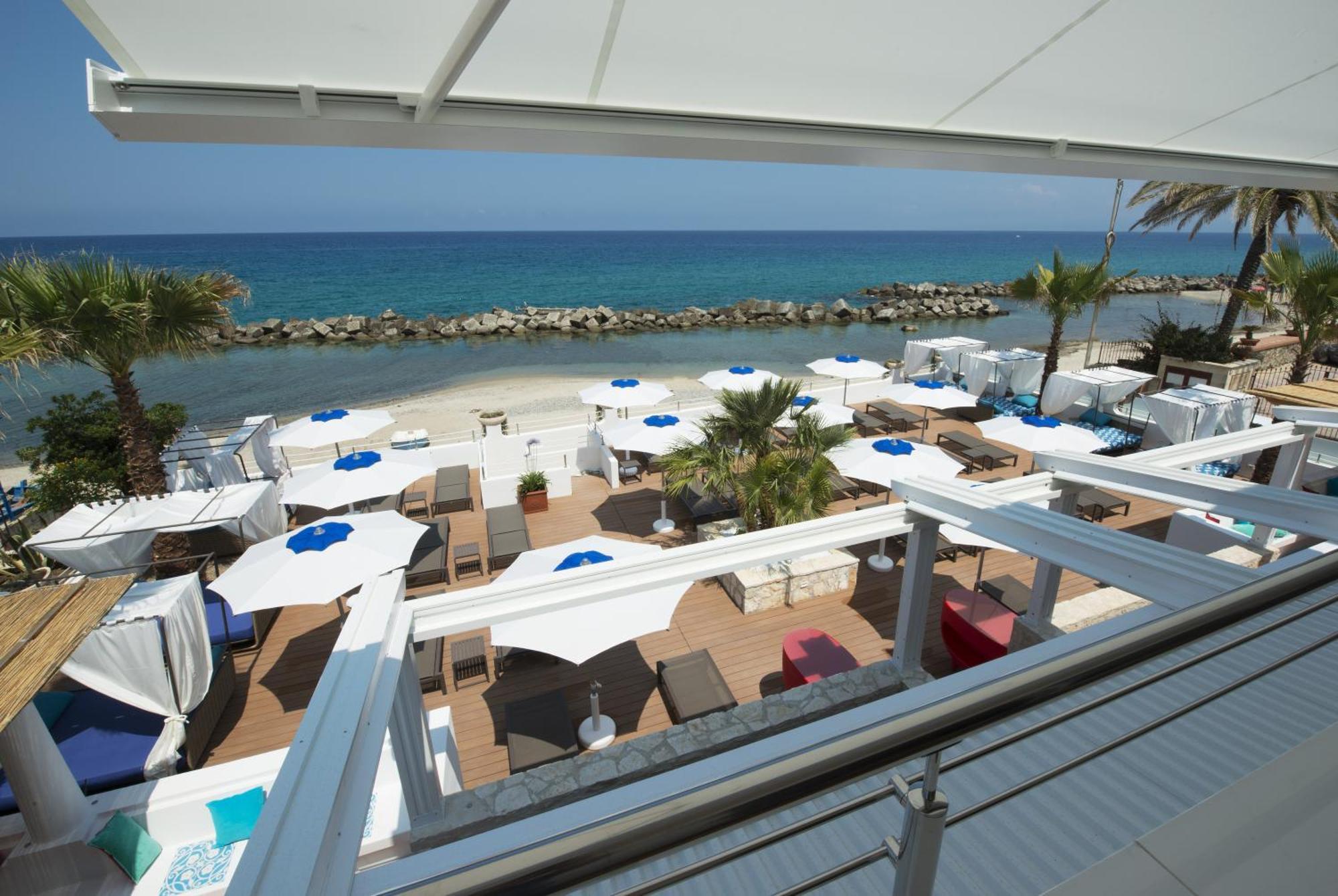 Piccolo Grand Hotel بيتسو المظهر الخارجي الصورة