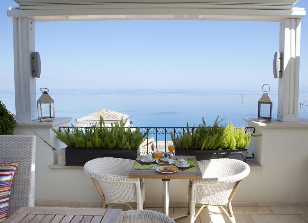Piccolo Grand Hotel بيتسو المظهر الخارجي الصورة