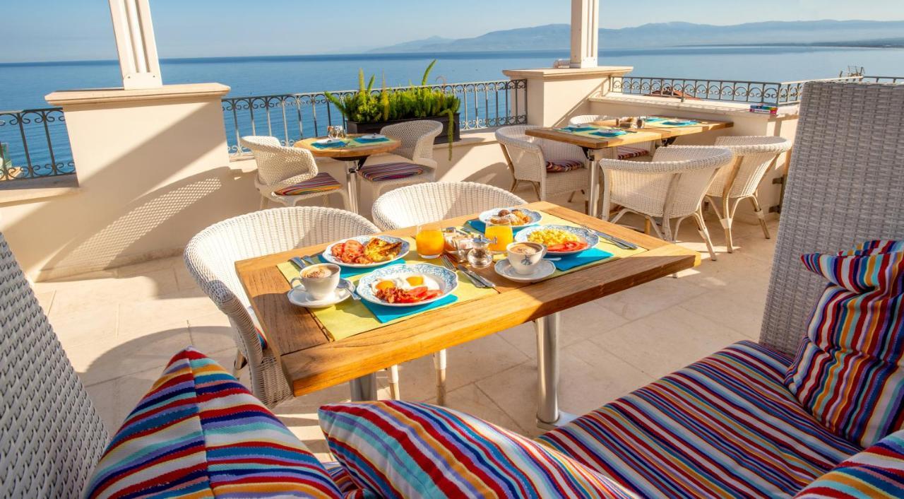 Piccolo Grand Hotel بيتسو المظهر الخارجي الصورة